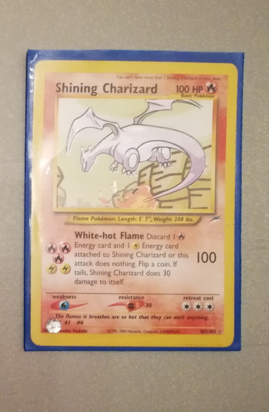 Shining Charizard Karte!