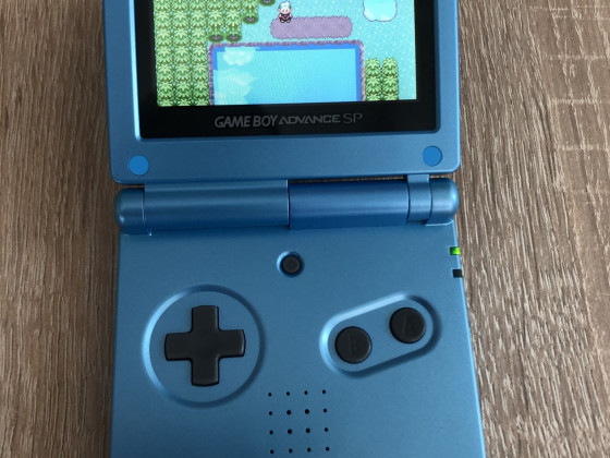 Gameboy Advance SP Surf Blue AGS 101