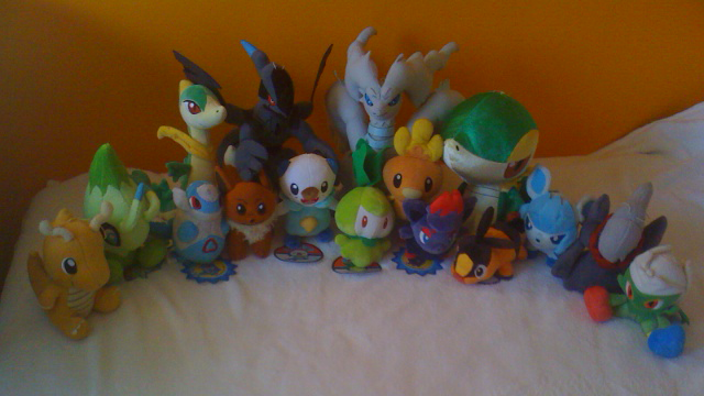 Meine Pokemon Plushes (7.2.2011)