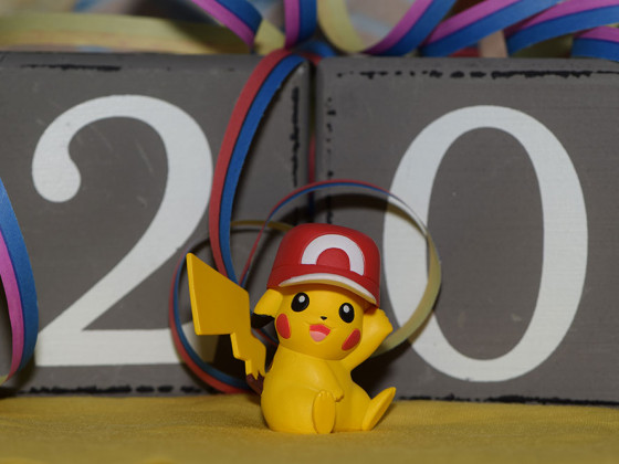 16-002.2 S Pikachus 20th Anniversary