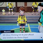 Jetzt gehöre ich auch zu den coolen Leuten mit einem Master-Dojo-Outfit