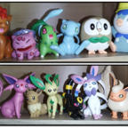 Ausschnitt der Figurensammlung in der 3D-Druck-Vitrine ♥